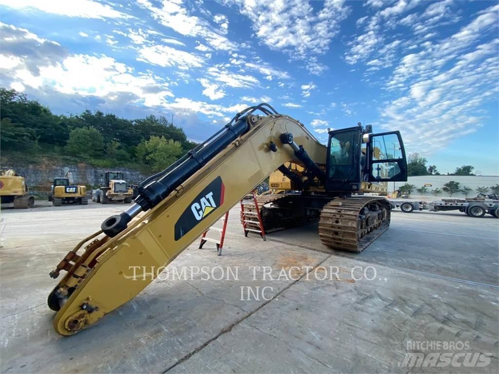 CAT 390FL Crawler excavators