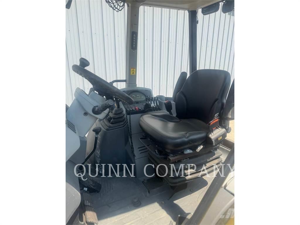 CAT 415F2 IL Backhoe