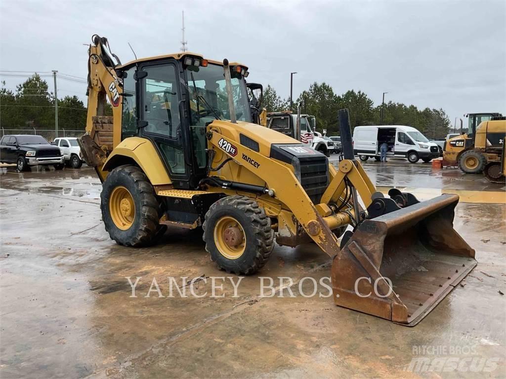 CAT 420 Backhoe
