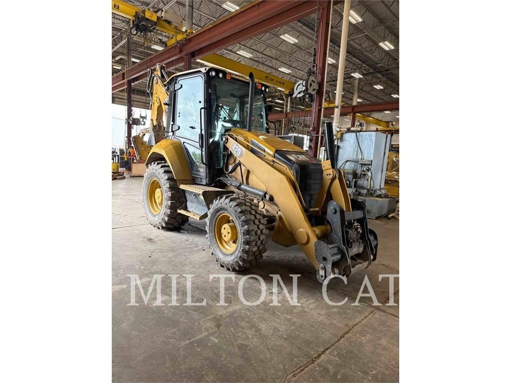CAT 420 Backhoe