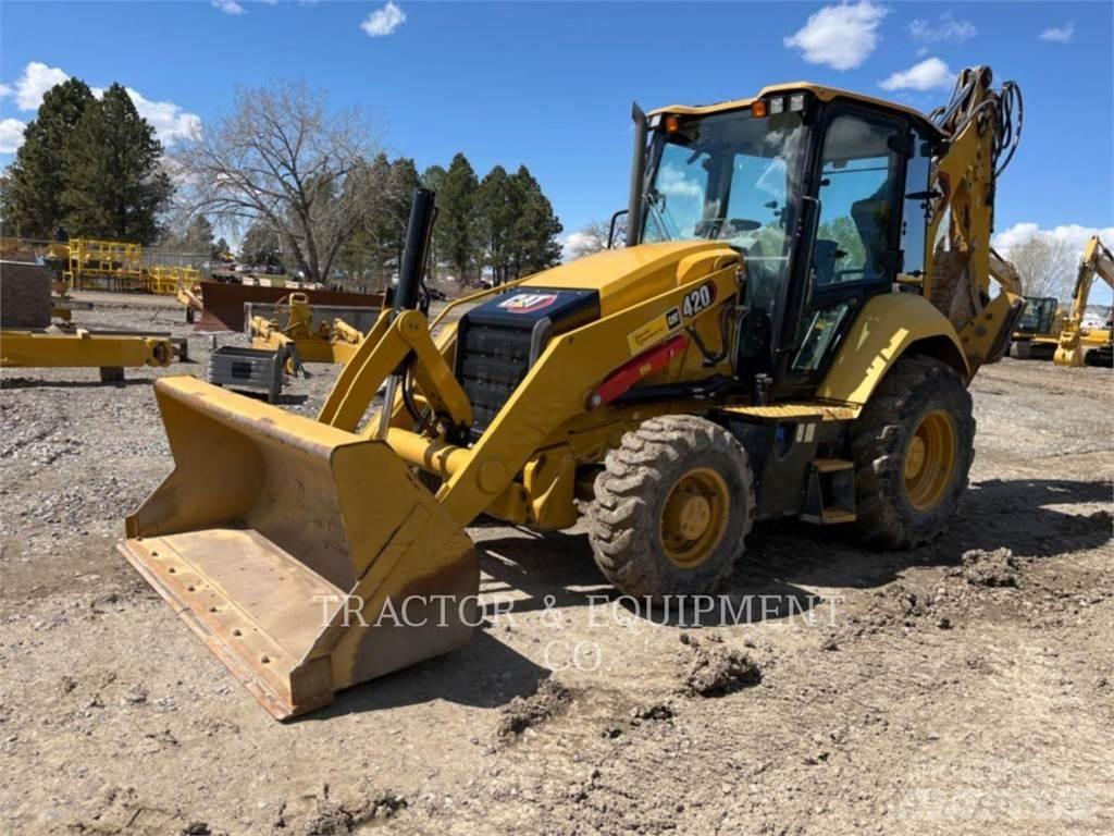 CAT 420-07 Backhoe