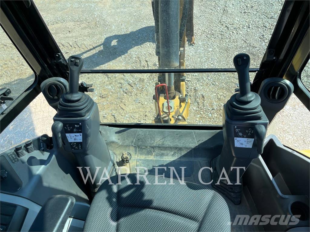 CAT 420 AE4 Backhoe