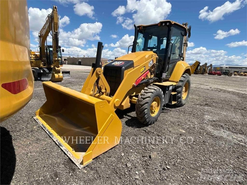 CAT 420 CF Backhoe
