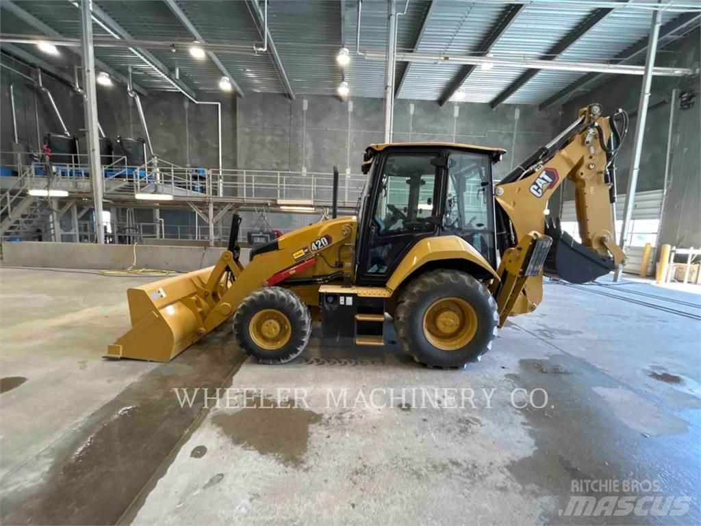 CAT 420 CF Backhoe