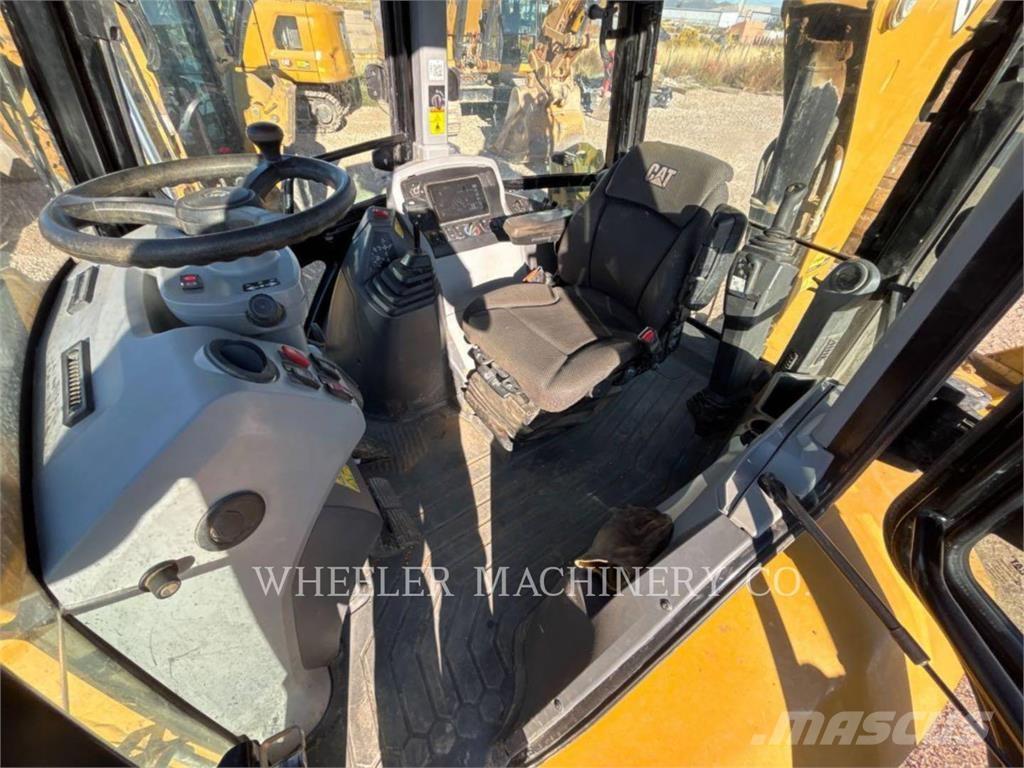 CAT 420 IT CF Backhoe