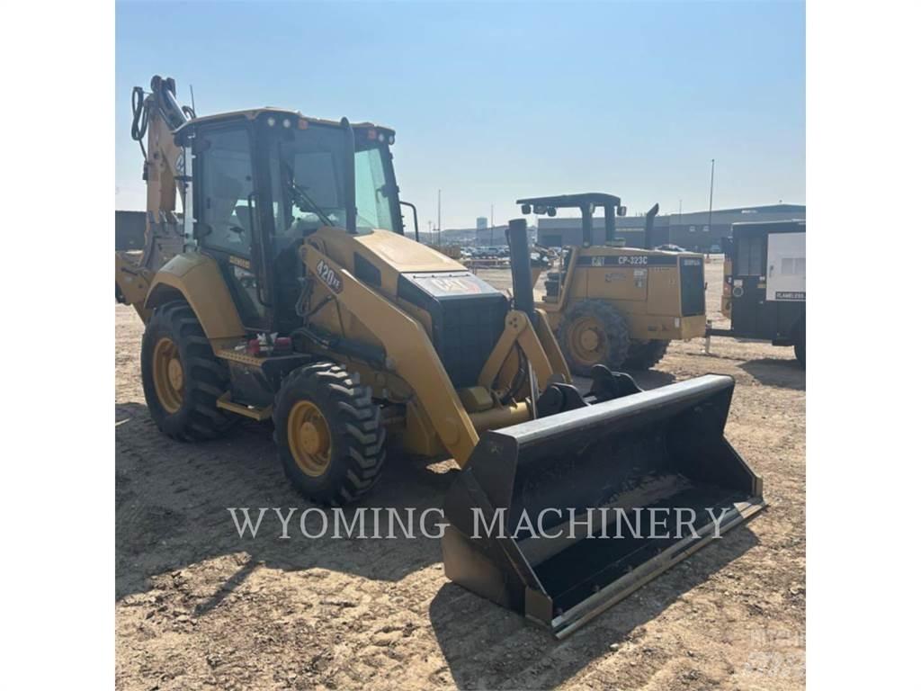 CAT 420 XE Backhoe