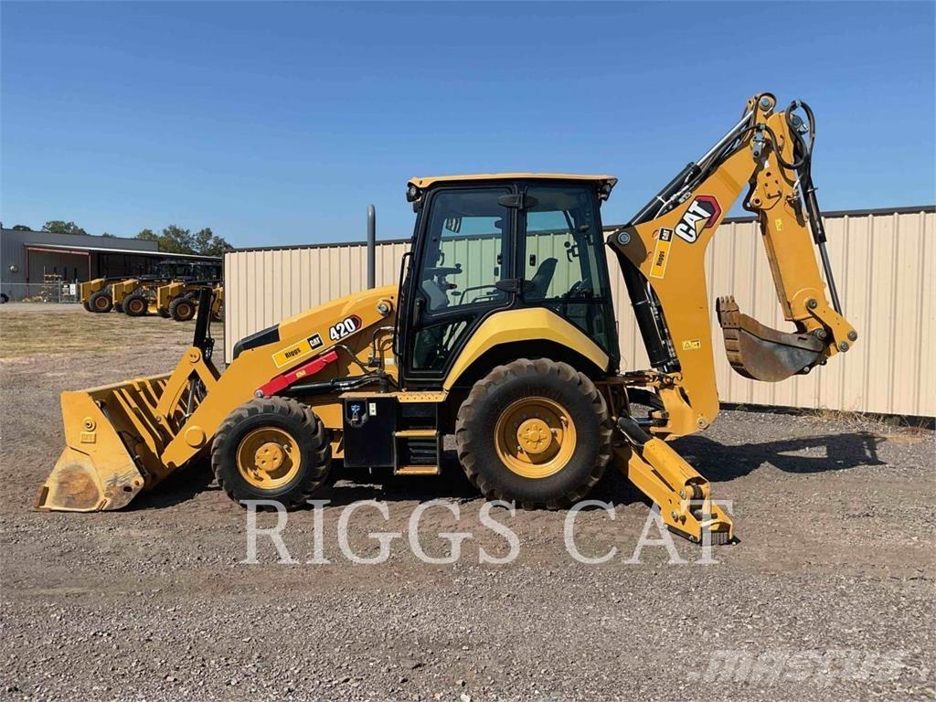 CAT 42007 Backhoe