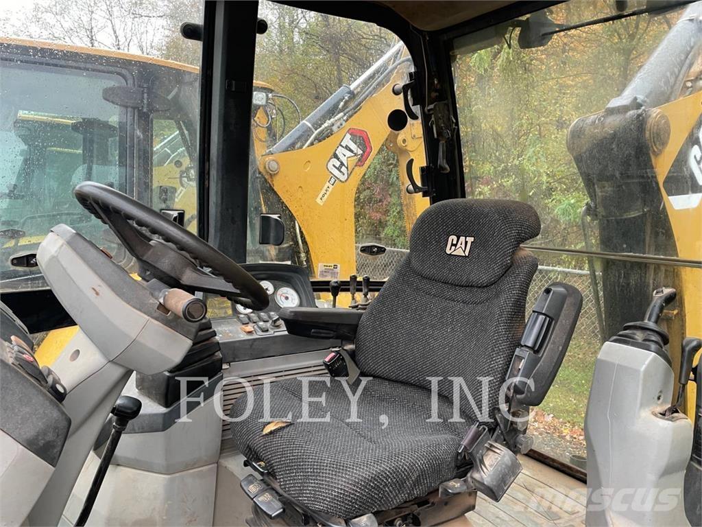 CAT 420EIT Backhoe