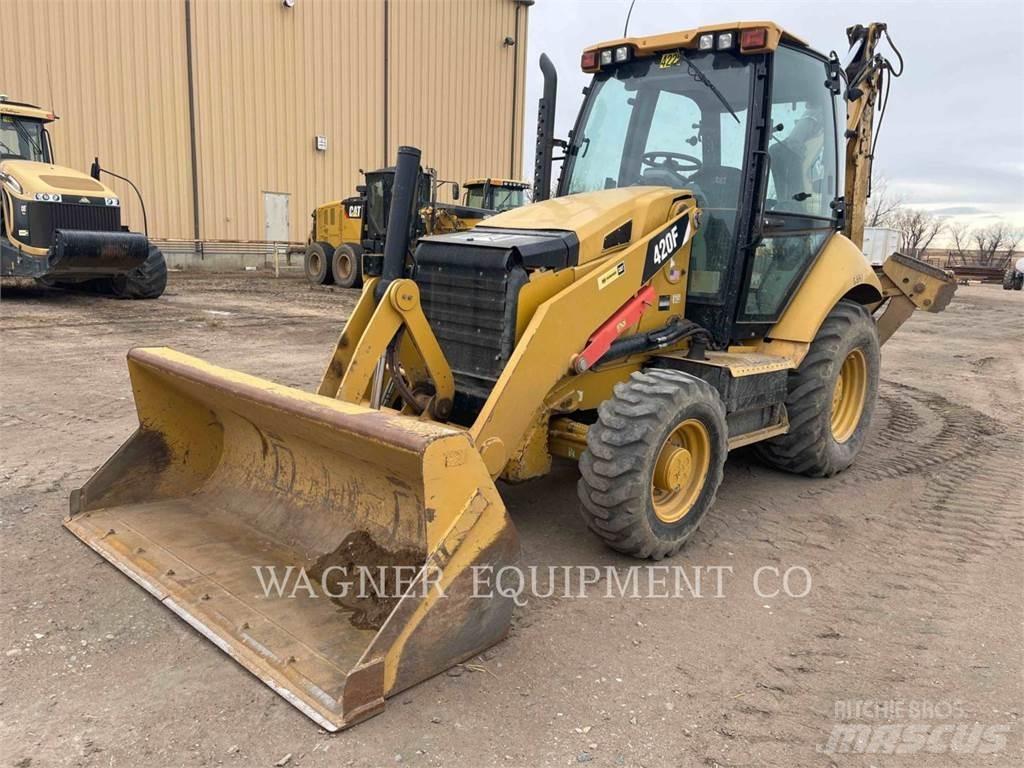 CAT 420F 4WDE Backhoe