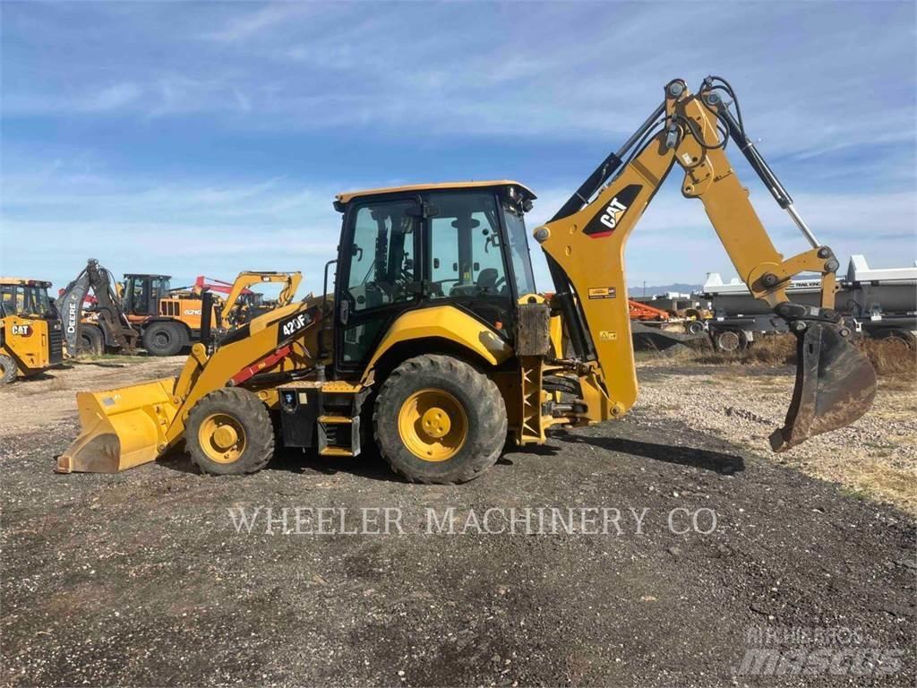 CAT 420F2 Backhoe