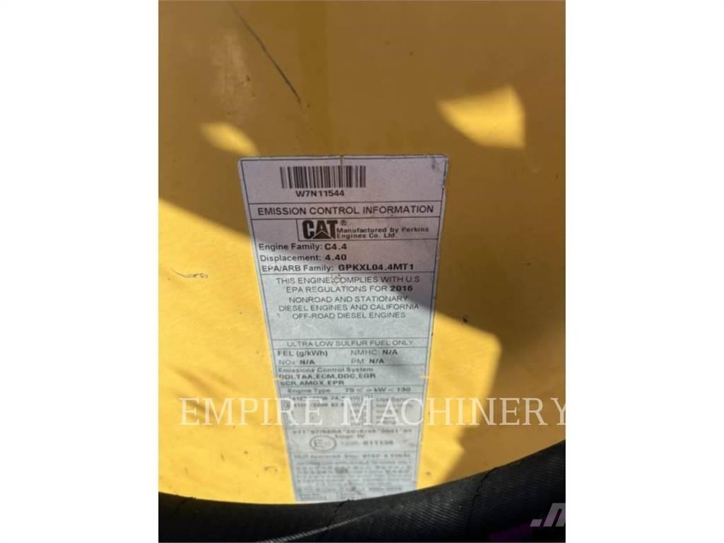 CAT 420F2 4EO Backhoe