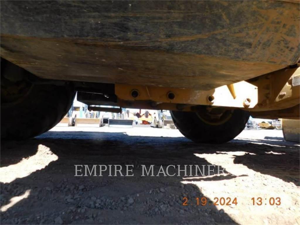 CAT 420F2 4EO Backhoe