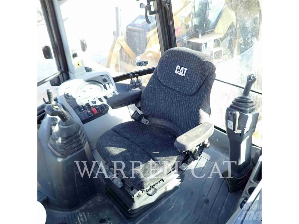 CAT 420F2 AE4T Backhoe