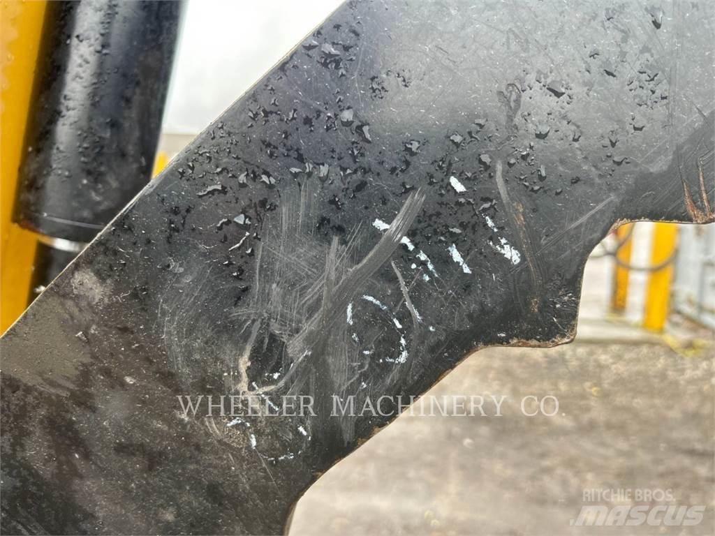 CAT 420F2 THAS Backhoe