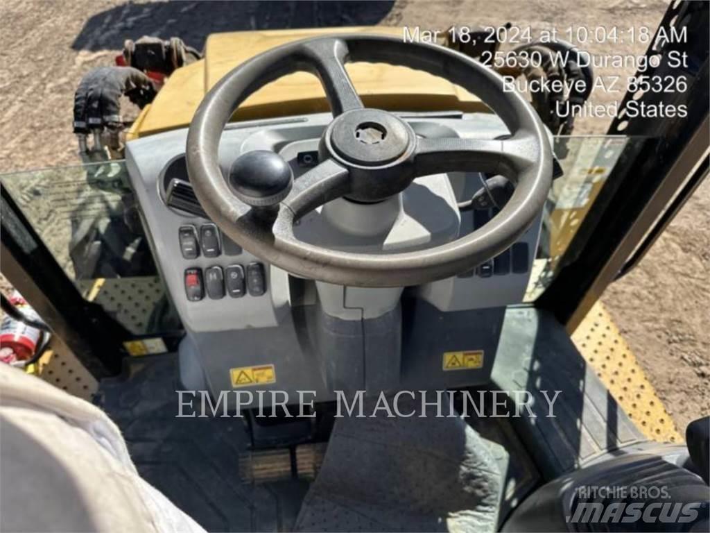 CAT 420F24EOIP Backhoe