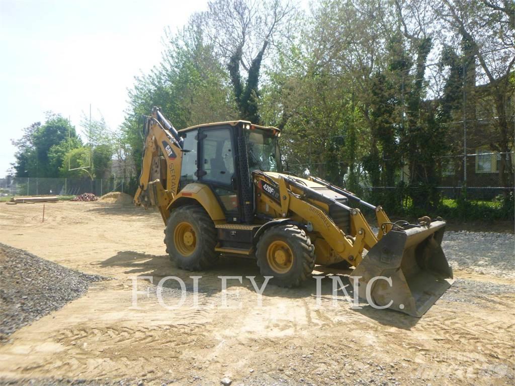 CAT 420F2IT Backhoe