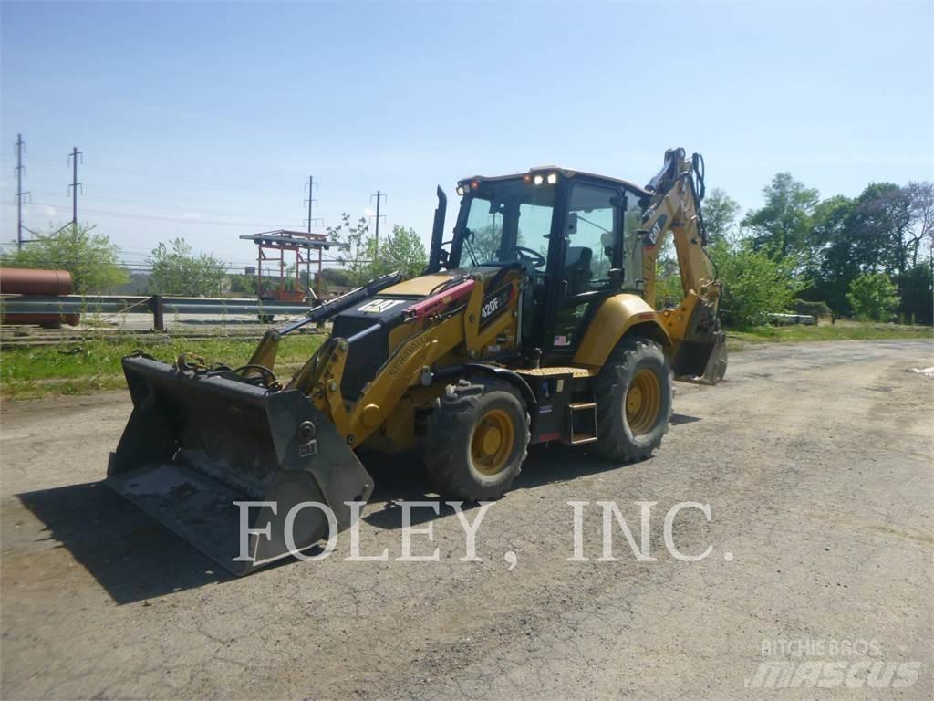 CAT 420F2IT Backhoe