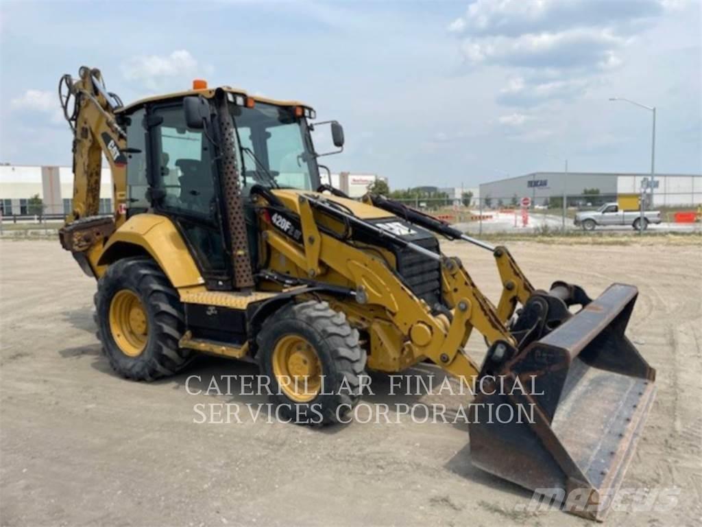 CAT 420F2IT Backhoe