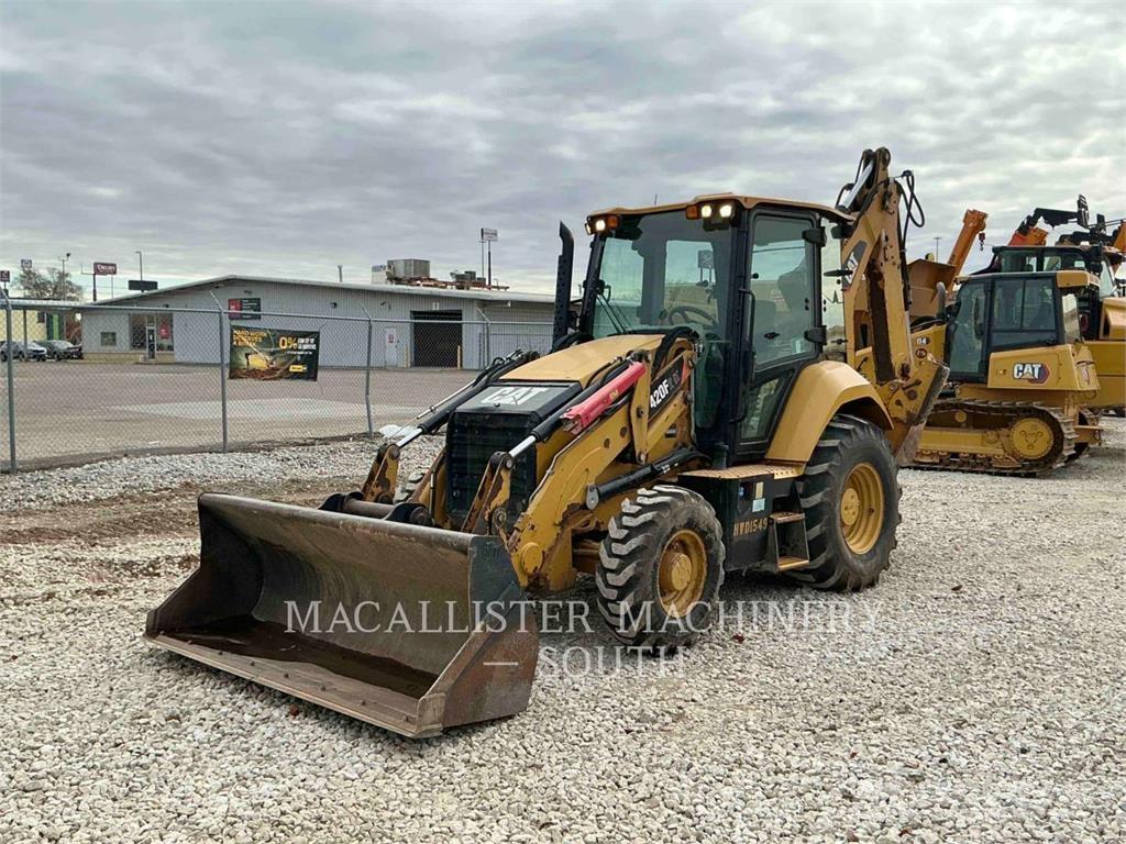 CAT 420F2IT Backhoe