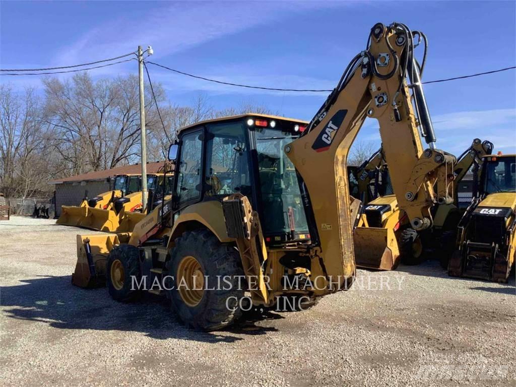 CAT 420F2ST Backhoe