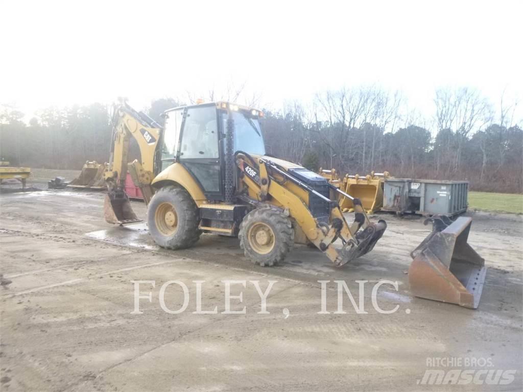 CAT 420FIT Backhoe