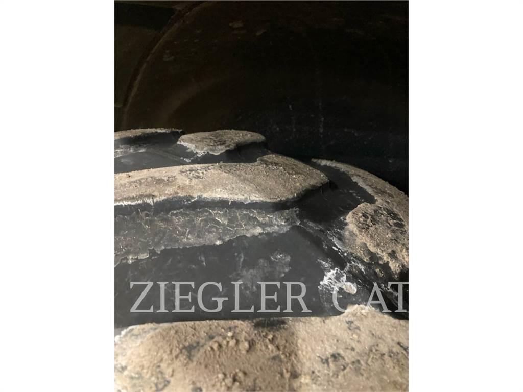 CAT 420XE Backhoe