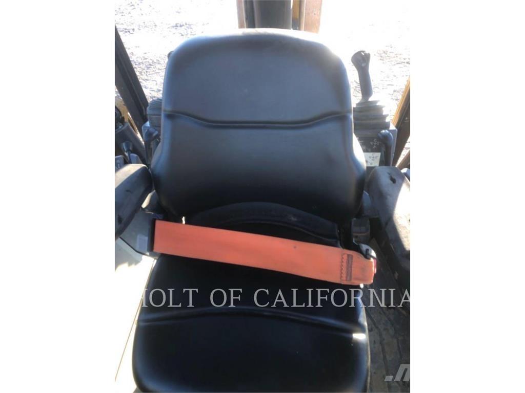 CAT 430 Backhoe