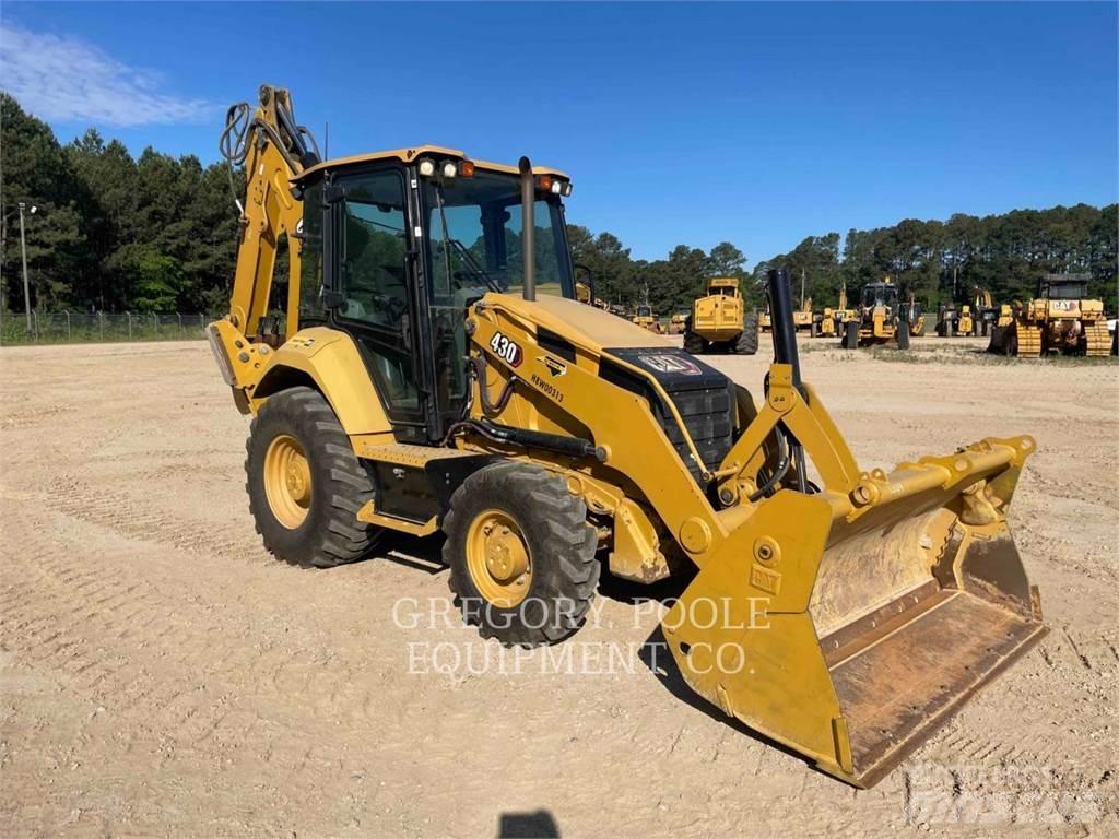 CAT 43007 Backhoe