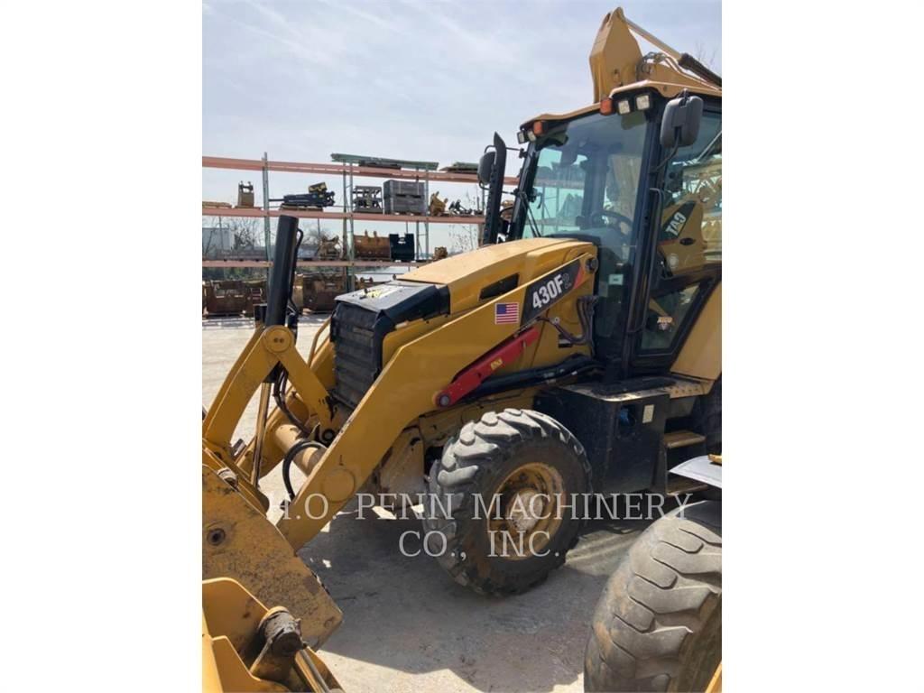 CAT 430F2ST Backhoe
