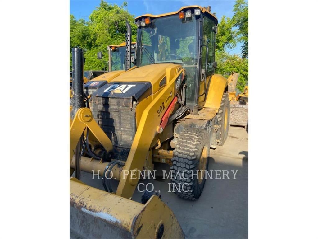 CAT 430F2ST Backhoe