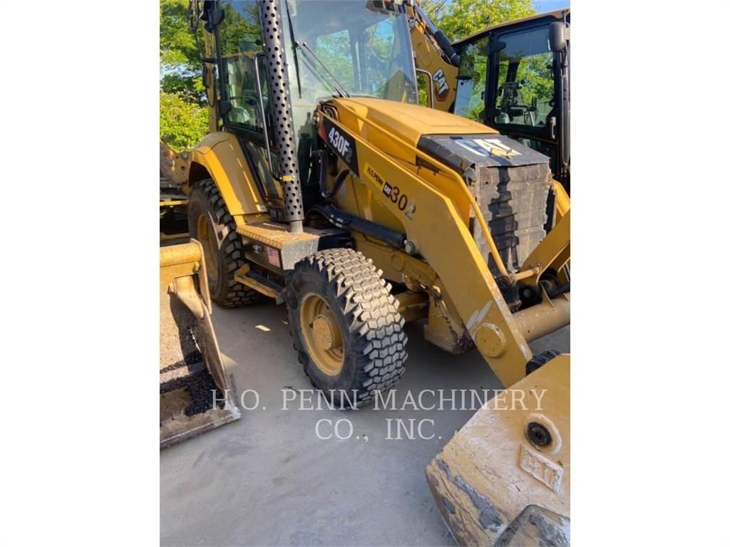 CAT 430F2ST Backhoe