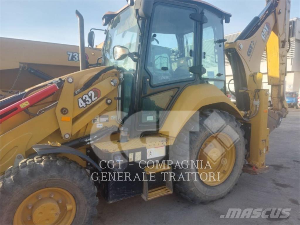 CAT 432 Backhoe