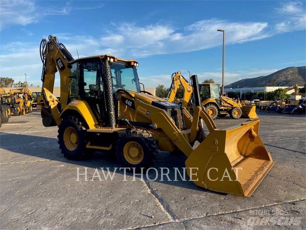 CAT 440 Backhoe