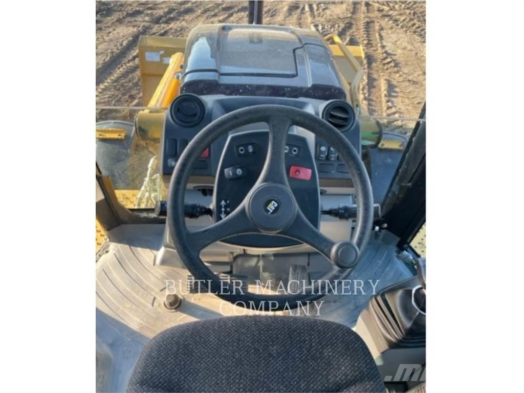 CAT 450F Backhoe