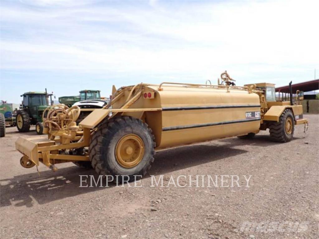 CAT 613C WW Water bowser