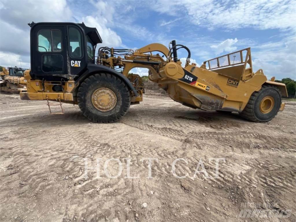 CAT 621K Scrapers