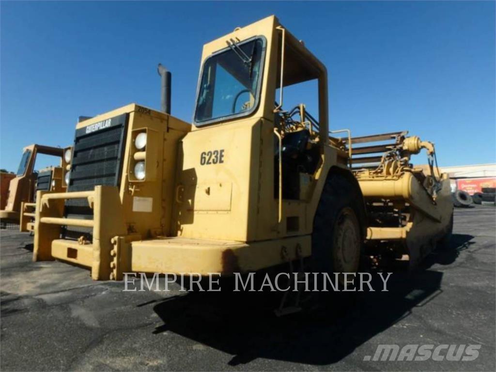 CAT 623E Scrapers