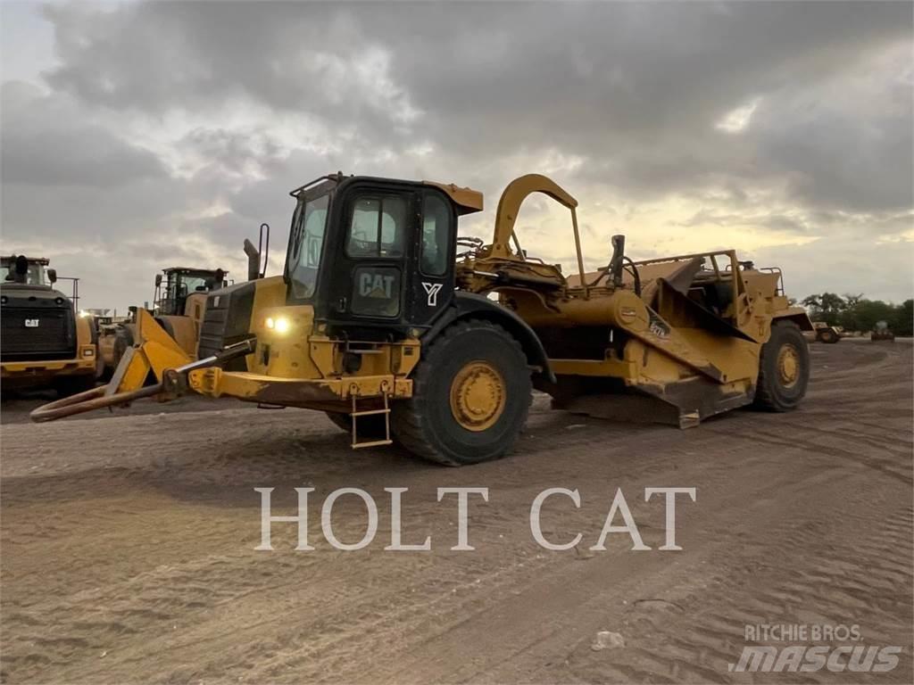CAT 627H Scrapers