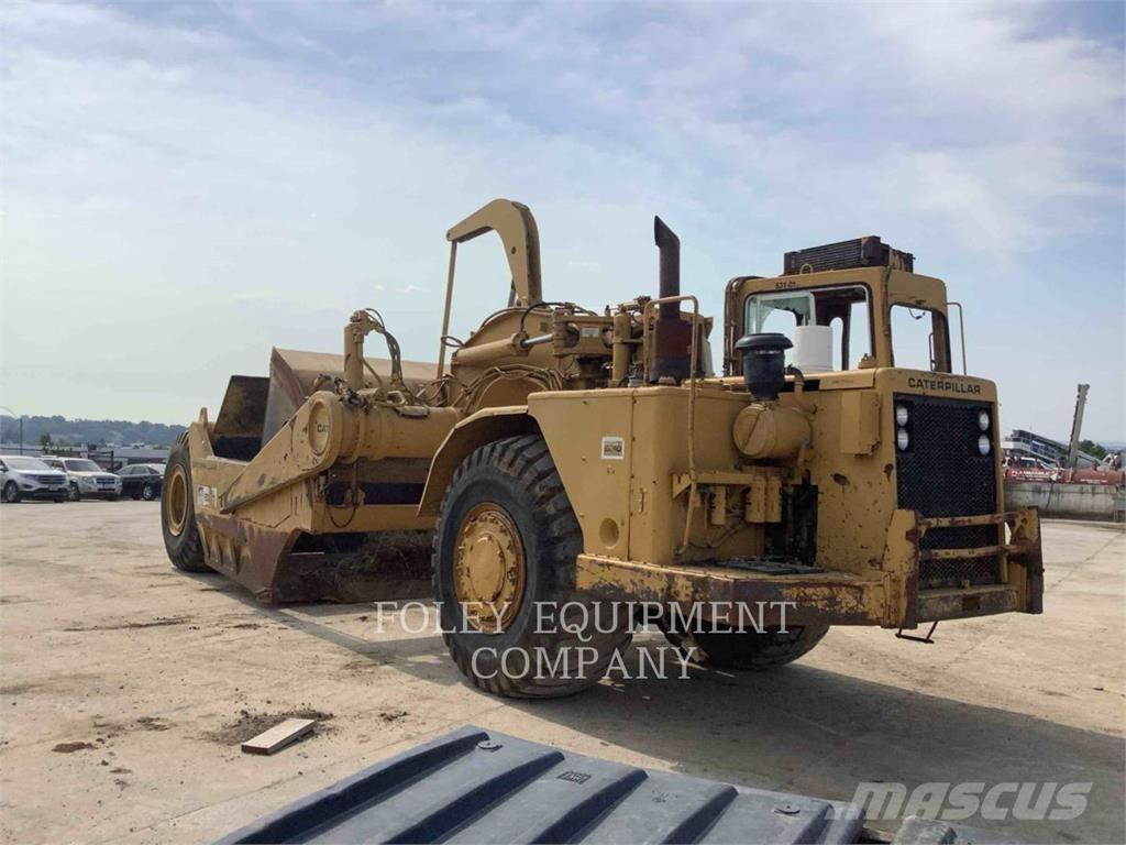 CAT 631D Scrapers