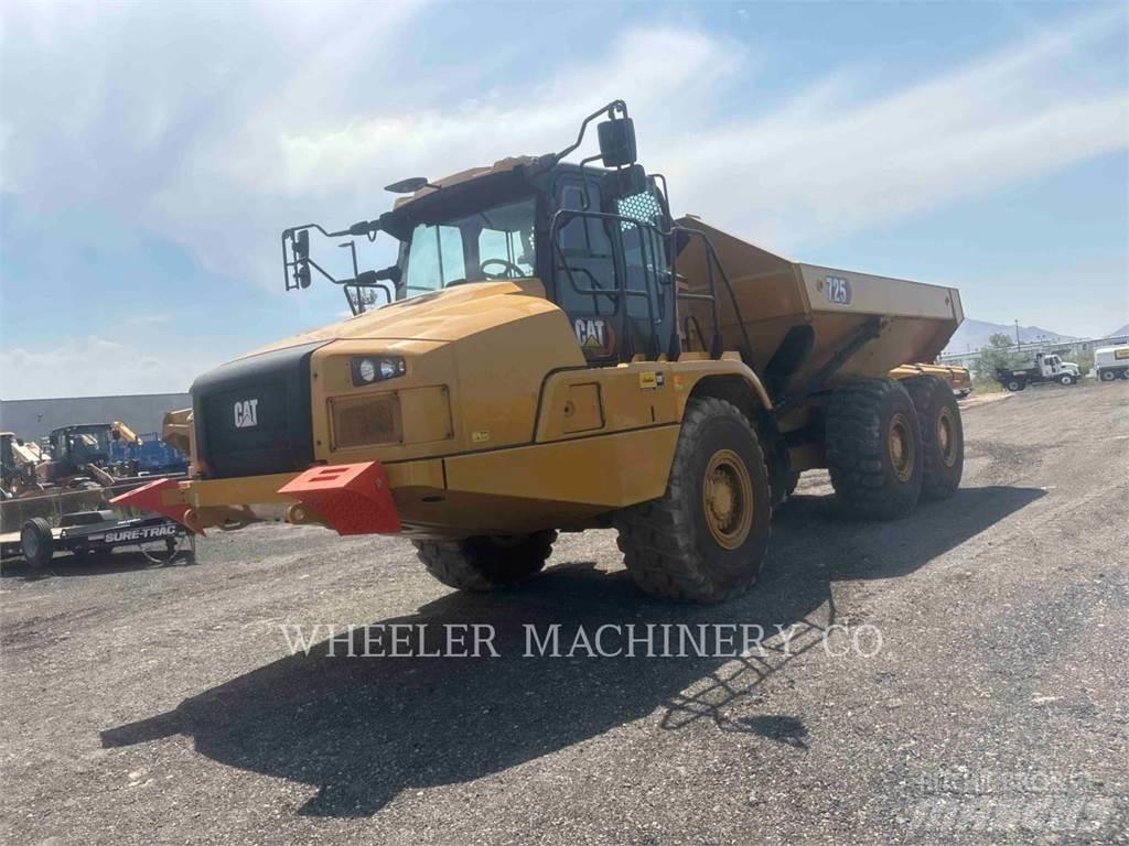 CAT 725 Articulated Haulers