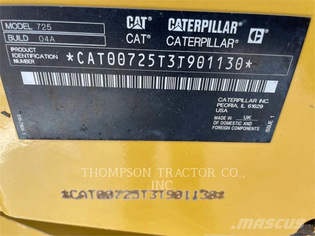 CAT 725 Articulated Haulers