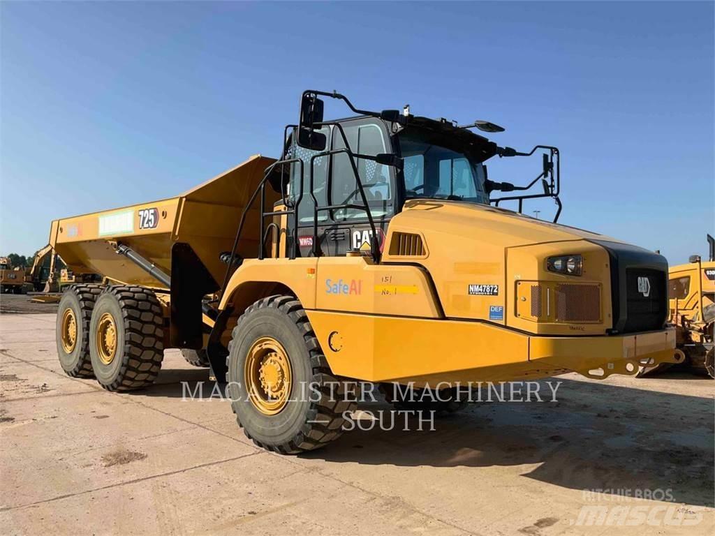 CAT 725 Articulated Haulers