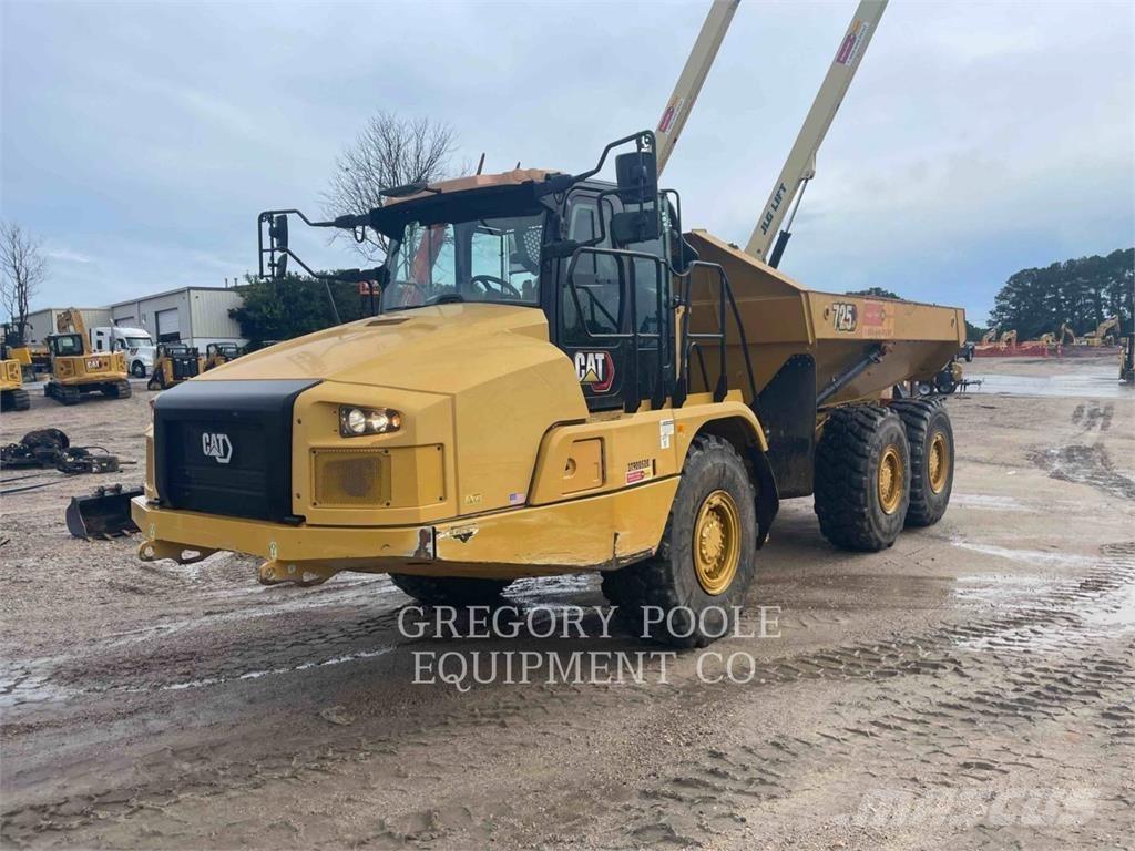 CAT 72504 Articulated Haulers