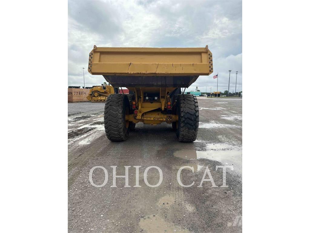 CAT 725C2 Articulated Haulers