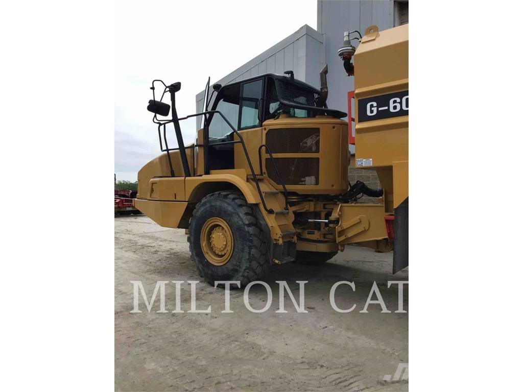 CAT 725C2 Articulated Haulers