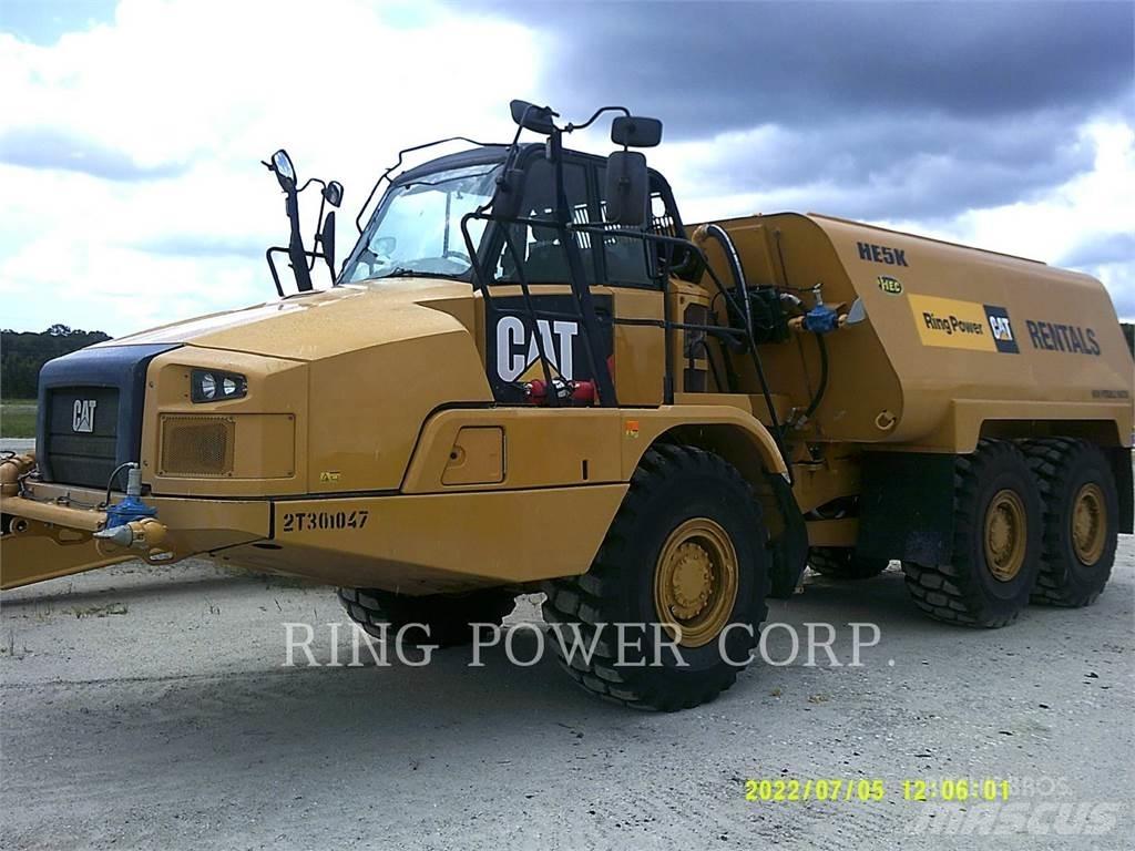 CAT 725C2WW Tanker trucks