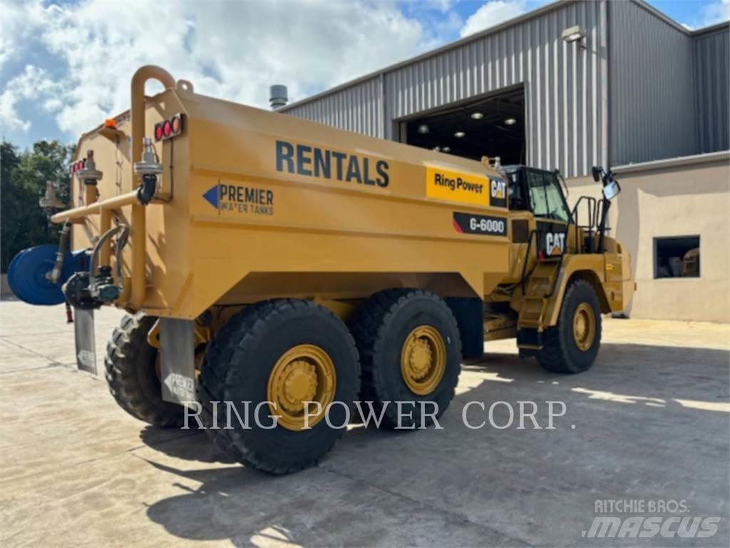 CAT 725CWW Tanker trucks