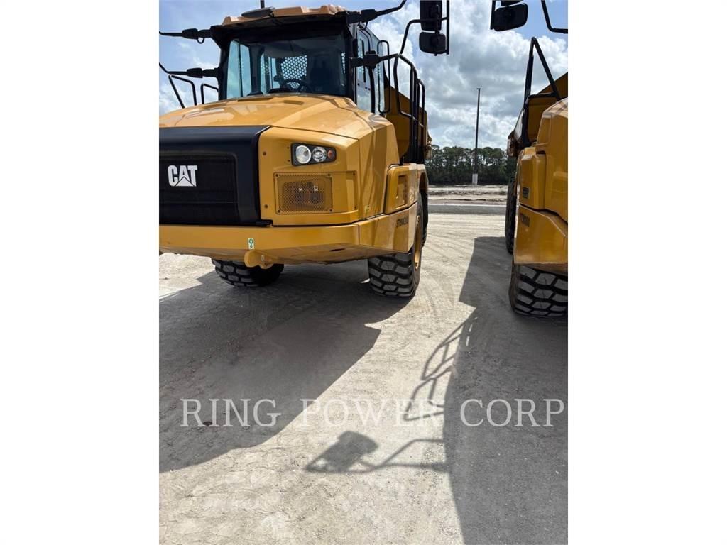 CAT 725TG Articulated Haulers