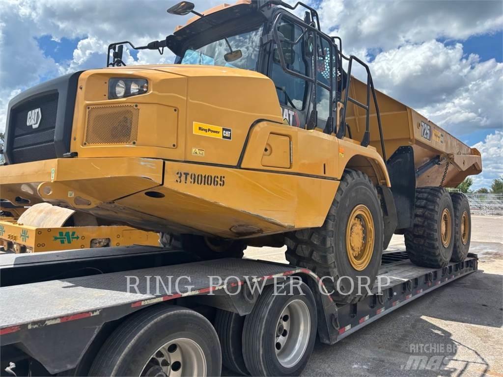 CAT 725TG Articulated Haulers