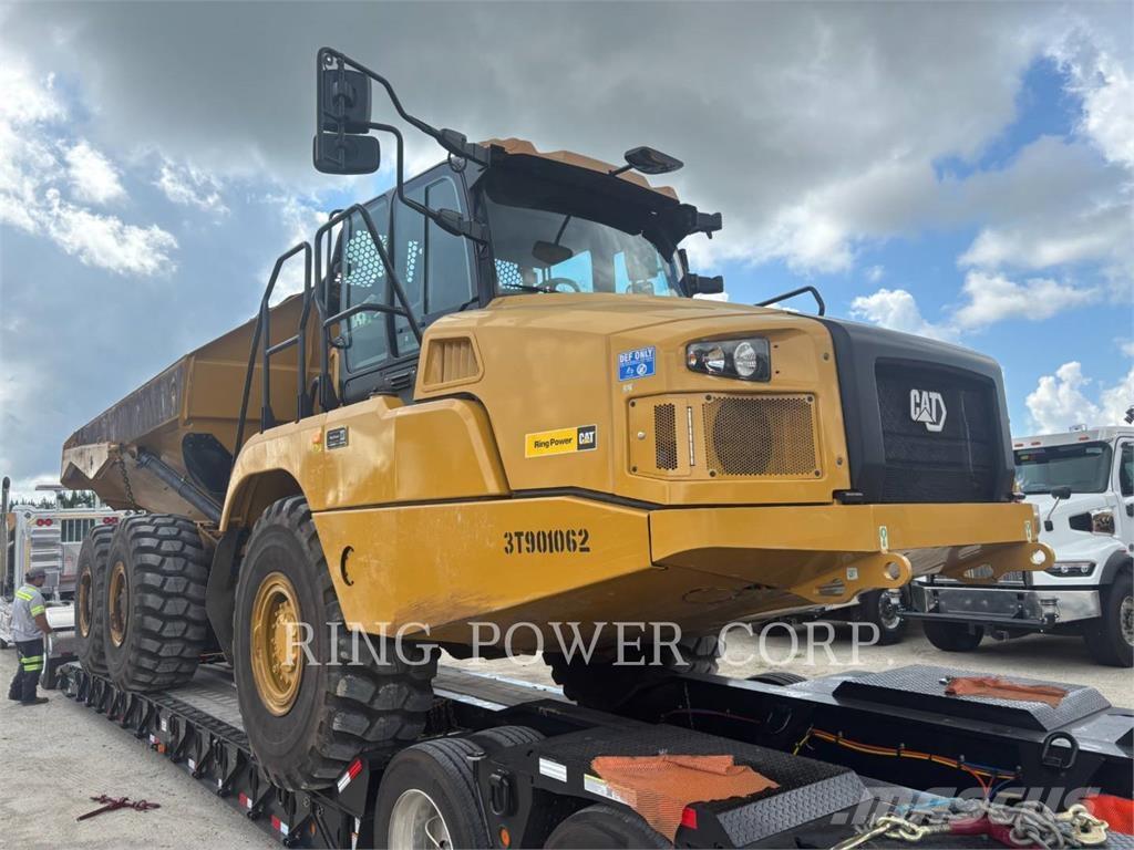 CAT 725TG Articulated Haulers